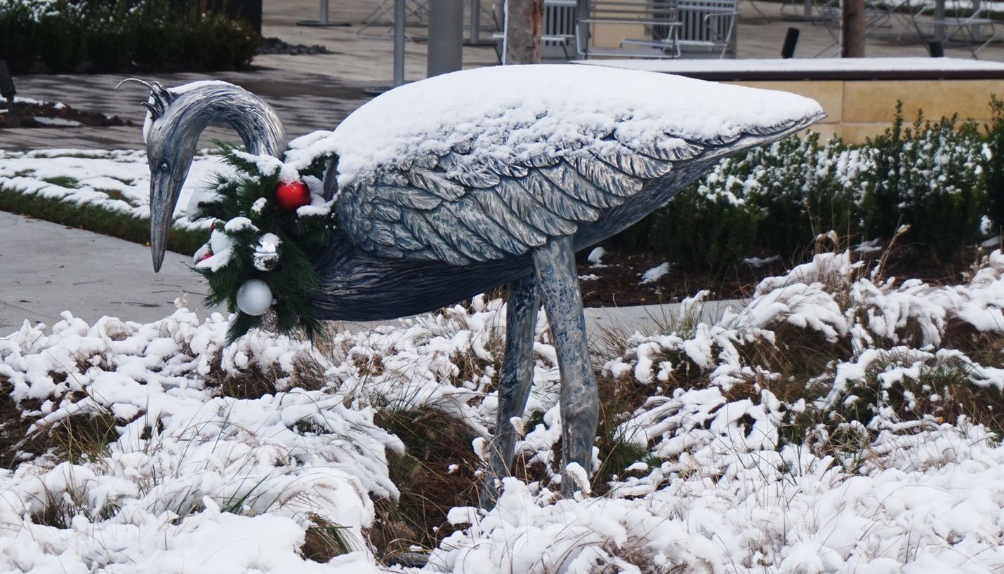 A sculptured heron, which Page commissioned for Houston Methodist - The Woodlands, greets hospital employees and visitors with seasonal cheer. - Vaughn Construction