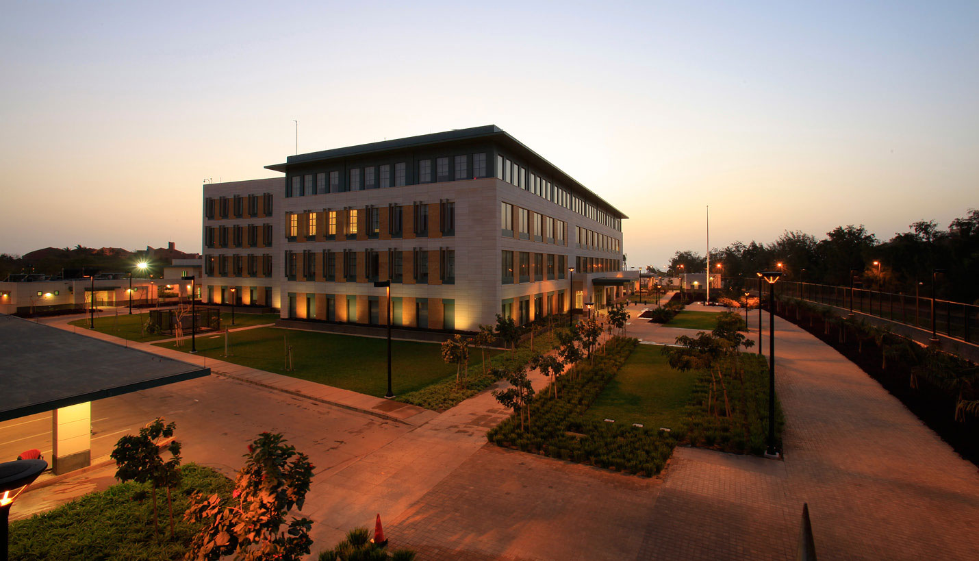 U.S. Embassy Compound - Dakar - Javier Acebal