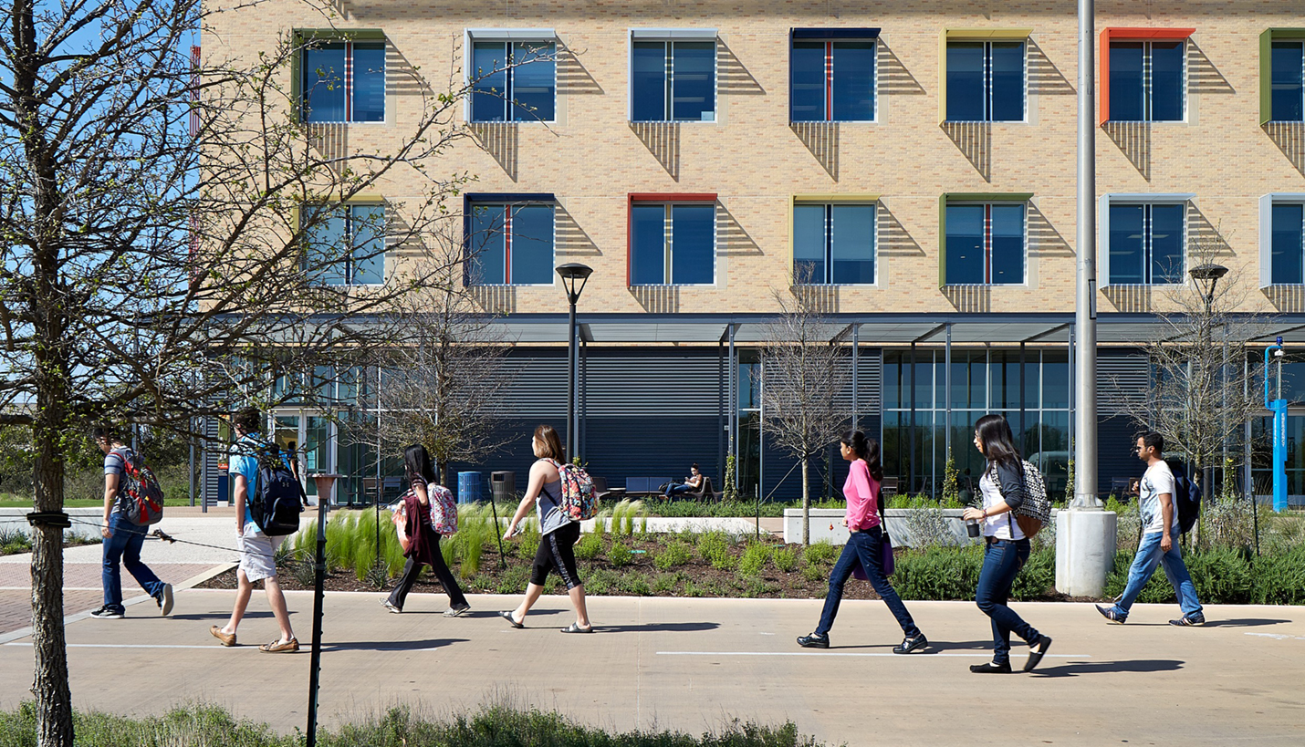 Page designed The University of Texas at San Antonio North Paseo Building. - © Dror Baldinger, FAIA