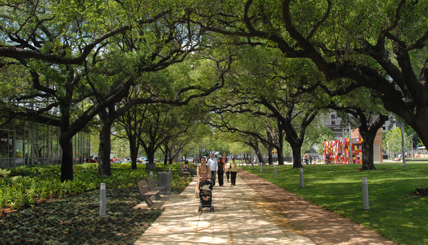 Architecture of Discovery Green Park / Houston, TX - © Hargreaves